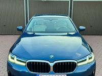 Second-hand BMW 520 Sport Line 184 CP (135 kW) 2022 Albastru Berlinǎ