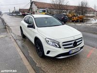 Second-hand Mercedes GLA200 136 CP (100 kW) 2015 Culoarealb SUV