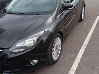 Second-hand Ford Focus 115 CP (84 kW) 2012 Negru Break