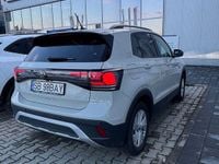 Second-hand VW T-Cross Life 115 CP (84 kW) 2024 Culoarebej SUV