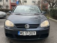 second-hand VW Golf V 