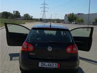 second-hand VW Golf V Benzina