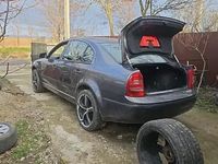 Second-hand Skoda Superb 131 CP (96 kW) 2005 Berlinǎ