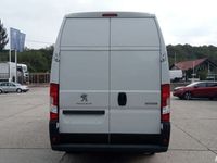 Second-hand Peugeot Boxer 165 CP (121 kW) 2023 Alb Van