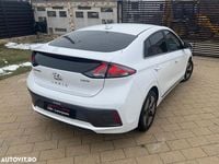 Second-hand Hyundai Ioniq 105 CP (77 kW) 2021 Culoarealb Hatchback
