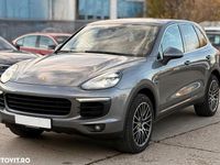 Second-hand Porsche Cayenne 240 CP (176 kW) 2016 Culoaregri SUV
