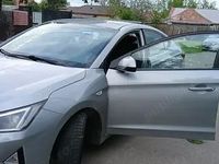 Second-hand Hyundai Elantra 130 CP (95 kW) 2019 Berlinǎ