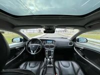 Second-hand Volvo V40 120 CP (88 kW) 2016 Hatchback