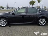 Second-hand Toyota Camry 218 CP (160 kW) 2020 Negru Berlinǎ