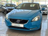 Second-hand Volvo V40 115 CP (84 kW) 2015 Culoarealbastru Hatchback