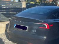 Second-hand Tesla Model 3 Performance 377 kW (513 CP) 2024 Culoarenegru Berlinǎ