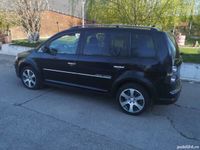 second-hand VW Touran Cross 7 locuri