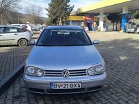 Second-hand VW Golf IV 2002 Berlinǎ