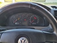 second-hand VW T5 din 2008. Motor 2500 bnz