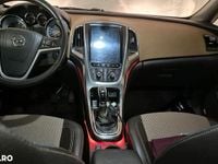 Second-hand Opel Astra 165 CP (121 kW) 2011 Culoaremaro Break