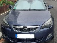 Second-hand Opel Astra Cosmo 125 CP (91 kW) 2010 Albastru Hatchback