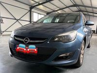 Second-hand Opel Astra 110 CP (80 kW) 2015 Culoarealbastru Break