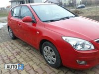 Second-hand Hyundai i30 120 CP (88 kW) 2008 Rosu Hatchback