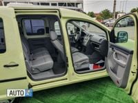 Second-hand VW Caddy 105 CP (77 kW) 2006 Galben Monovolum