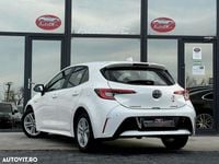 Second-hand Toyota Corolla 122 CP (89 kW) 2019 Culoarealb Berlinǎ