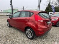 Second-hand Ford Fiesta 82 CP (60 kW) 2010 Roșu Berlinǎ