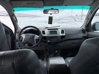 Second-hand Toyota HiLux 177 CP (130 kW) 2013 Pickup