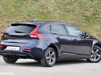 second-hand Volvo V40 D2