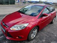 Second-hand Ford Focus 125 CP (91 kW) 2014 Rosu Hatchback