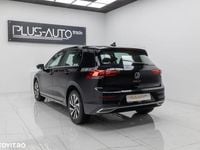 Second-hand VW Golf VIII Style 204 CP (150 kW) 2022 Culoarenegru Hatchback