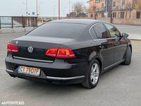 Second-hand VW Passat Highline 170 CP (125 kW) 2011 Culoarenegru Berlinǎ