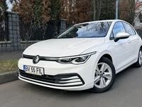 Second-hand VW Golf VIII 150 CP (110 kW) 2020 Alb Hatchback