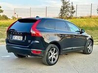 Second-hand Volvo XC60 Summum 163 CP (119 kW) 2011 Negru SUV