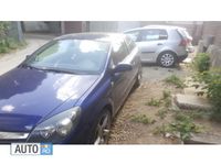 Second-hand Opel Astra 100 CP (73 kW) 2006 Albastru Coupe