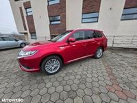 Second-hand Mitsubishi Outlander P-HEV Instyle 135 CP (99 kW) 2021 Culoarerosu SUV