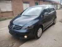 Second-hand VW Golf V 105 CP (77 kW) 2007 Albastru Berlinǎ