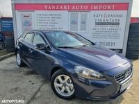 Second-hand Volvo V40 Kinetic 190 CP (139 kW) 2014 Culoarealbastru Hatchback