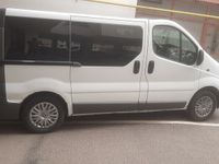 second-hand Opel Vivaro 2012 9 locuri