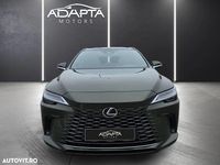 Nouă Lexus RX450h+ E-FOUR 292 CP (214 kW) 2025 Culoareverde SUV