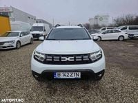 Second-hand Dacia Duster 114 CP (83 kW) 2024 Culoarealb SUV