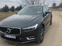Second-hand Volvo XC60 340 CP (250 kW) 2022 Culoarealte culori SUV