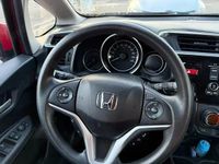 Second-hand Honda Jazz 102 CP (75 kW) 2016 Rosu Hatchback