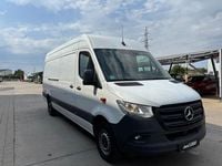 Second-hand Mercedes Sprinter 170 CP (125 kW) 2023 Van