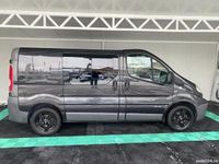 Second-hand Renault Trafic 115 CP (84 kW) 2014 Negru Monovolum