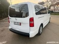 Second-hand Opel Vivaro 140 CP (102 kW) 2022 Monovolum