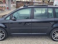 second-hand VW Touran 2011*1.6 Diesel 105 Cp*6 viteze*Panoramic*Navi*Senzori*Euro 5