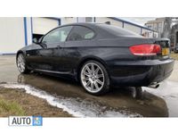 second-hand BMW 320 2.0i