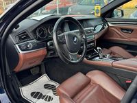 Second-hand BMW 520 184 CP (135 kW) 2012 Culoarealbastru Berlinǎ