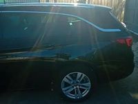 Second-hand Opel Astra 138 CP (101 kW) 2017 Negru Berlinǎ