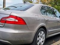 Second-hand Skoda Superb Elegance 170 CP (125 kW) 2009 Culoaregri Berlinǎ