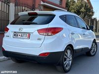 second-hand Hyundai ix35 2.0 CRDi 4WD Automatik Style